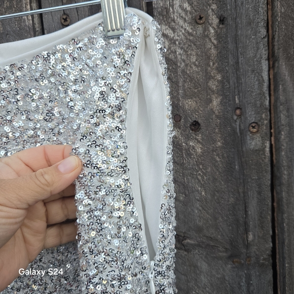 Avara Silver Sequin Maxi Skirt Size Xs - Picture 4 of 6